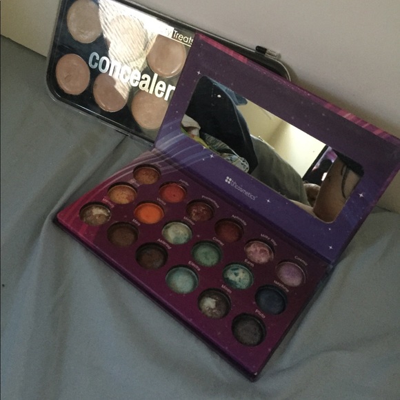 Palette Bundle - Picture 3 of 3
